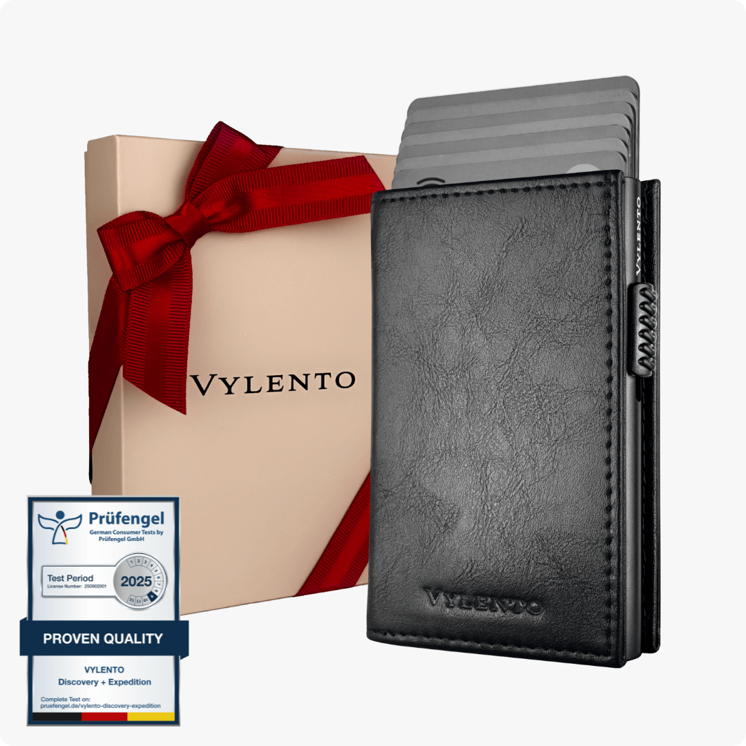 Discovery Card Holder